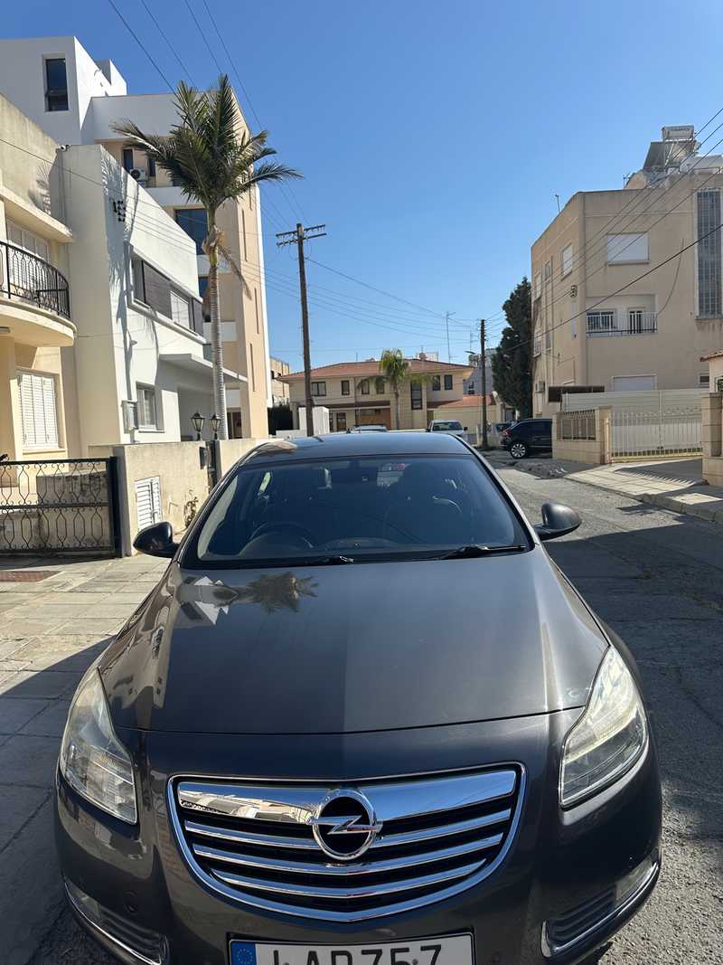 2012 Opel, Vauxhall Insignia 2,0L 2012 Cyprus