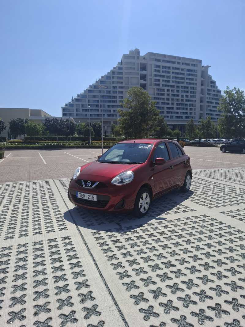 Nissan March 1,2L 2021