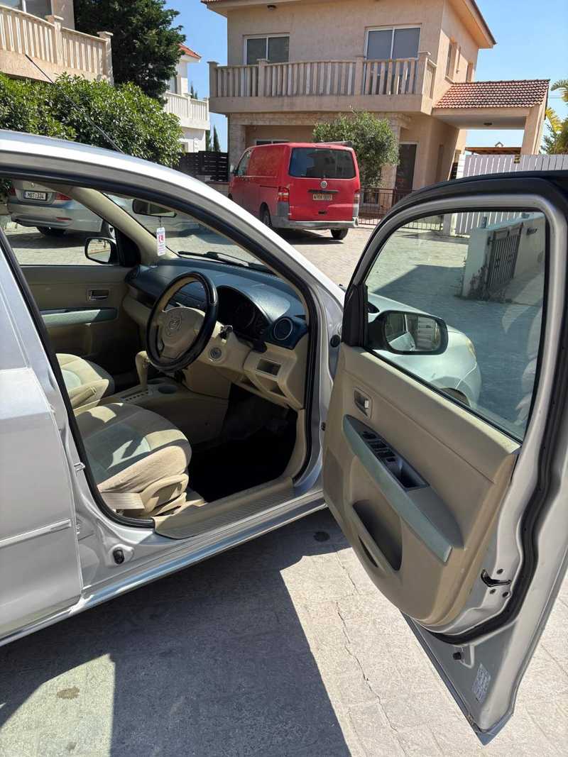 2003 Mazda Demio 1,3L 2003 Cyprus