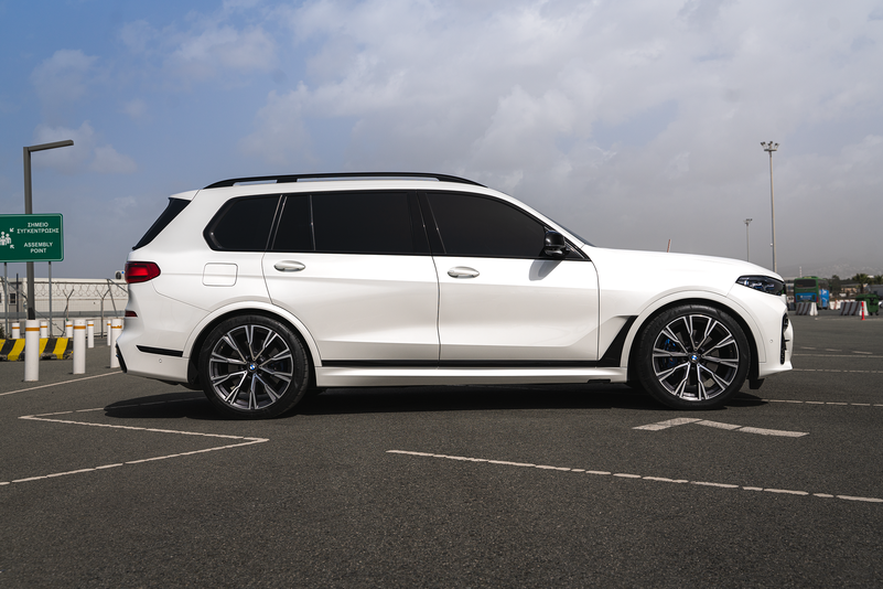 2021 BMW X7 4,4L 2021 Cyprus