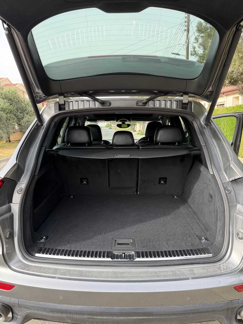 2017 Porsche Cayenne S 3,0L 2017 Cyprus