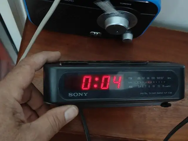 Sony, ρολόι ξυπνητήρι, ραδιόφωνο, Larnaca — Larnaka - Kamares
