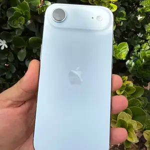 Iphone 17air sky blue 256gb as new full box with warranty 09/28, Larnaca — Aradippou - Apostolos Loukas