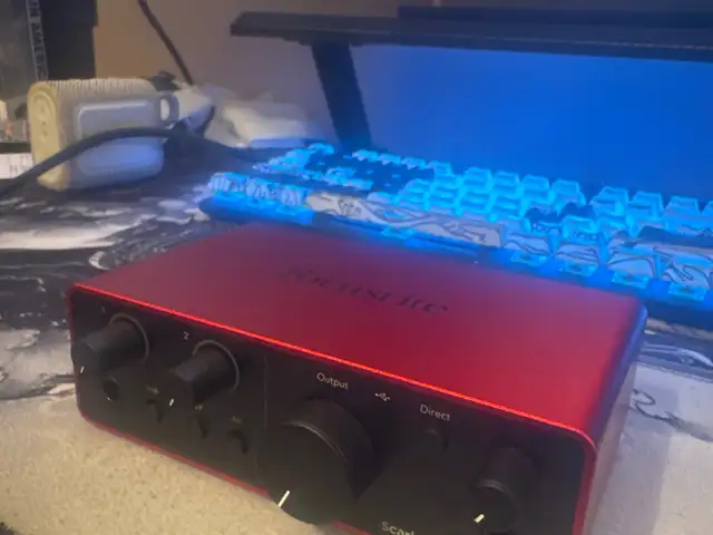Focusrite scarlett solo 4th gen με συνδεση usb κάρτα ήχου, Paphos — Geroskipou