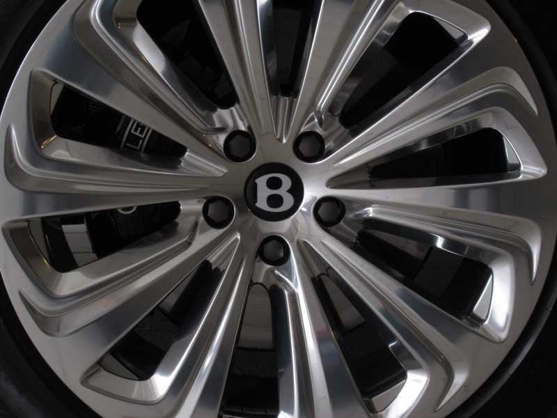 2023 Bentley Bentayga 4,0L 2023 Cyprus