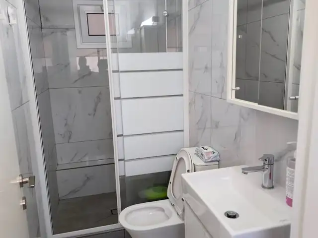 Studio apartment to rent, Επαρχία Λεμεσού — Λεμεσός - Ομόνοια - 5