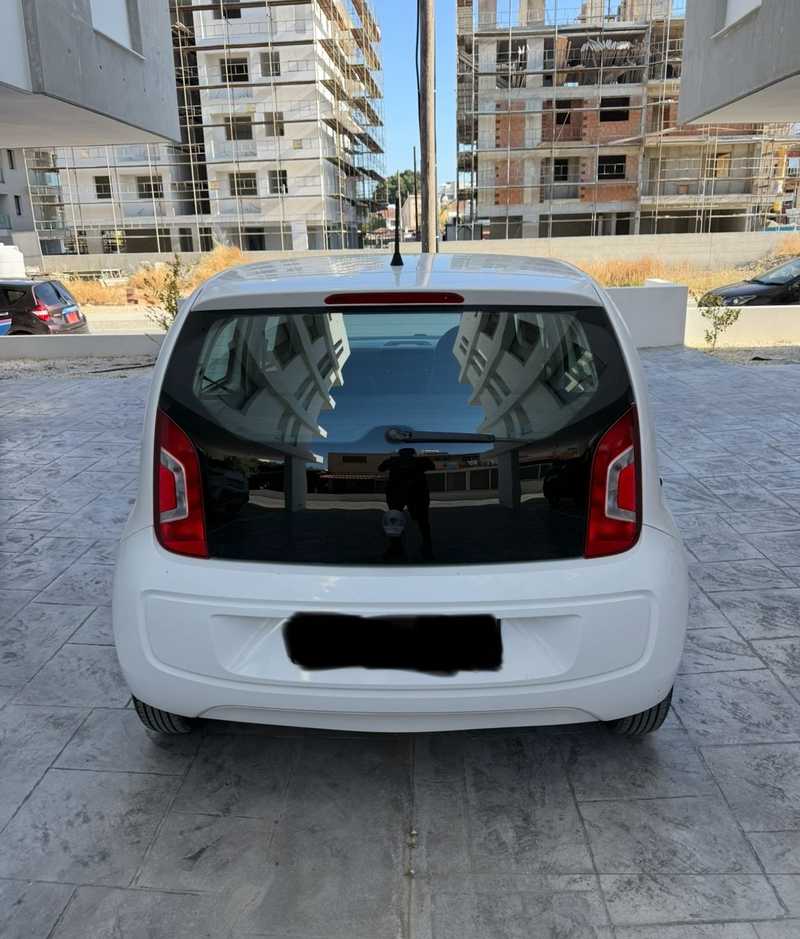 2014 Volkswagen UP 1,0L 2014 Cyprus