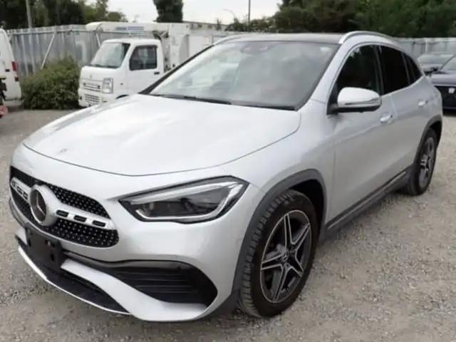 Mercedes-Benz GLA-Class