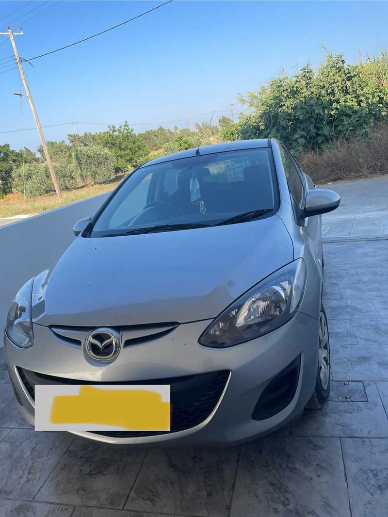 2011 Mazda Demio 1,3L 2011 Cyprus