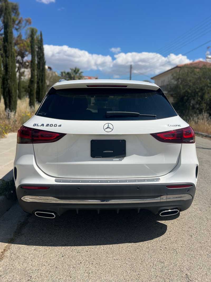2021 Mercedes-Benz GLA-Class 2,0L 2021 Cyprus