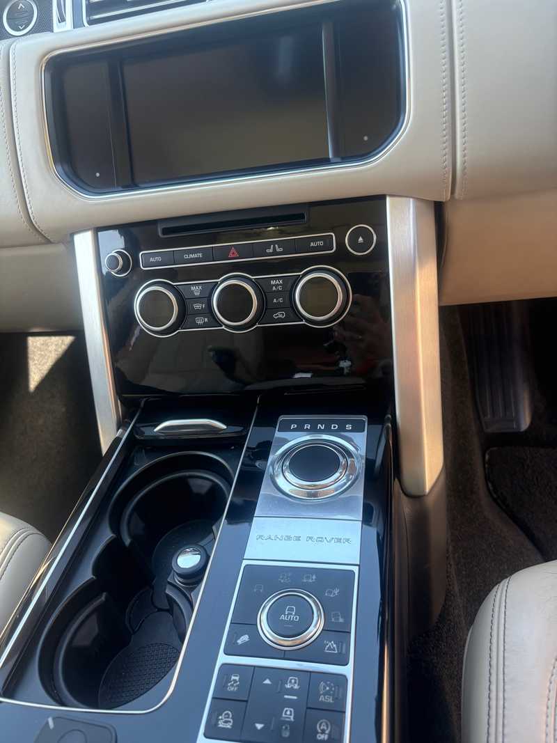 2015 Land Rover Range Rover Vogue 3,0L 2015 Cyprus