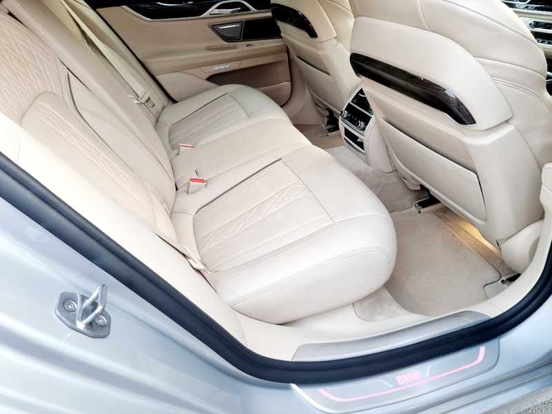 2018 BMW 7-Series 4,0L 2018 Cyprus