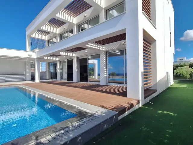 4-bedroom villa for sale, Paphos — Geroskipou