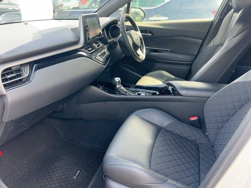 2021 Toyota C-HR 1,8L 2021 Cyprus