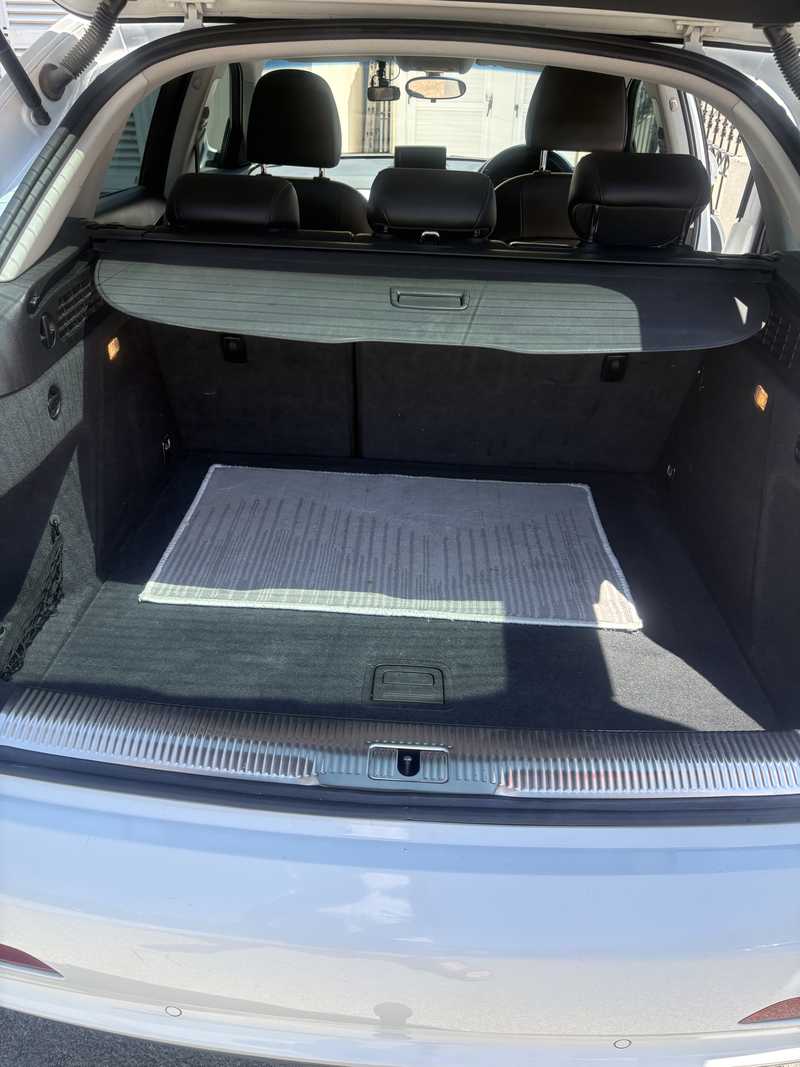 2015 Audi Q3 2,0L 2015 Cyprus