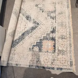 Bohemian carpet as good as new, Επαρχία Λευκωσίας — Αγλαντζιά
