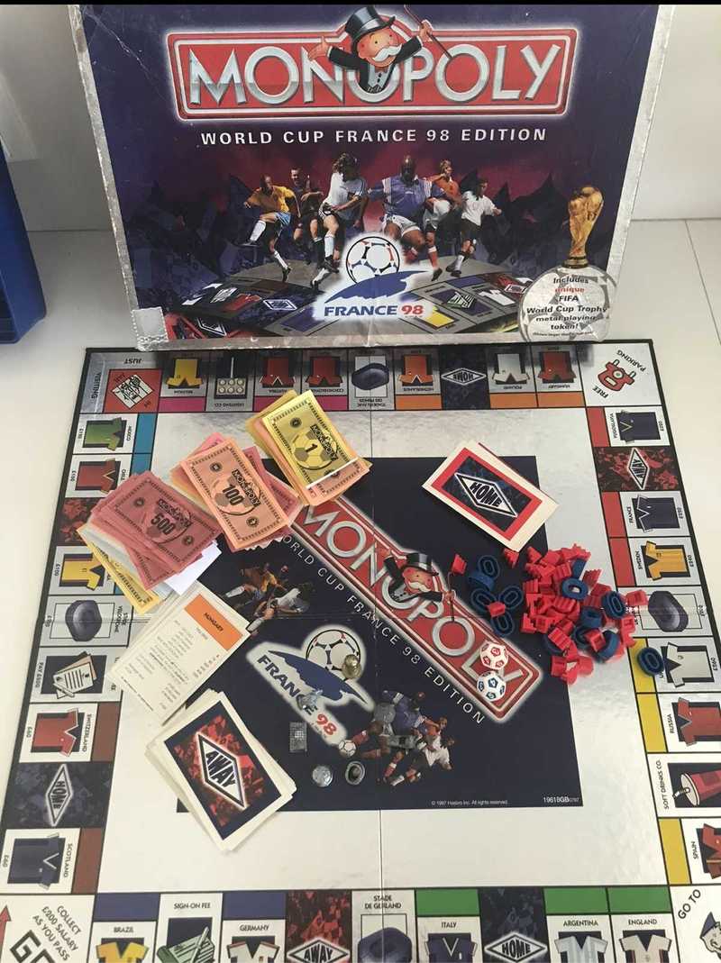 Monopoly - world cup france 98 edition- 1997 by waddingtons