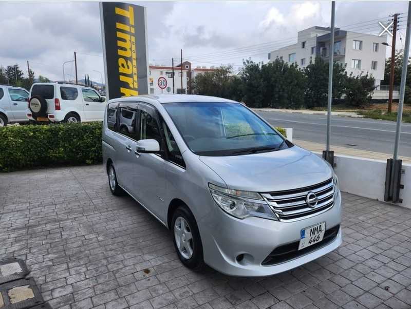 Nissan Serena 2,0L 2014