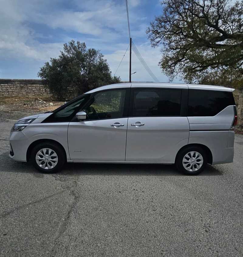 2022 Nissan Serena 2,0L 2022 Cyprus