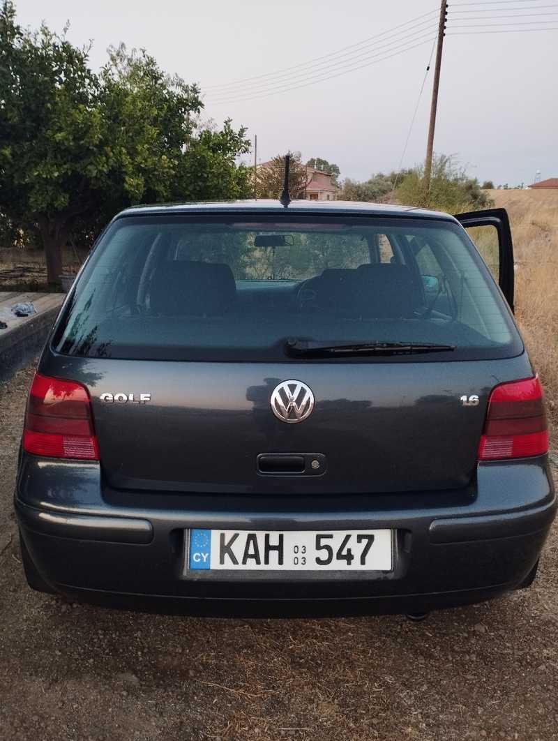 Volkswagen Golf 1,6L 2003