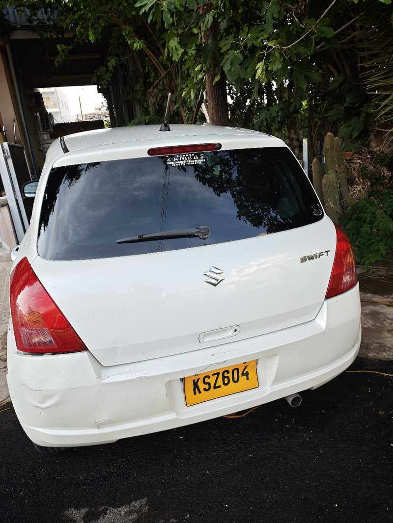 2006 Suzuki Swift 1,4L 2006 Cyprus