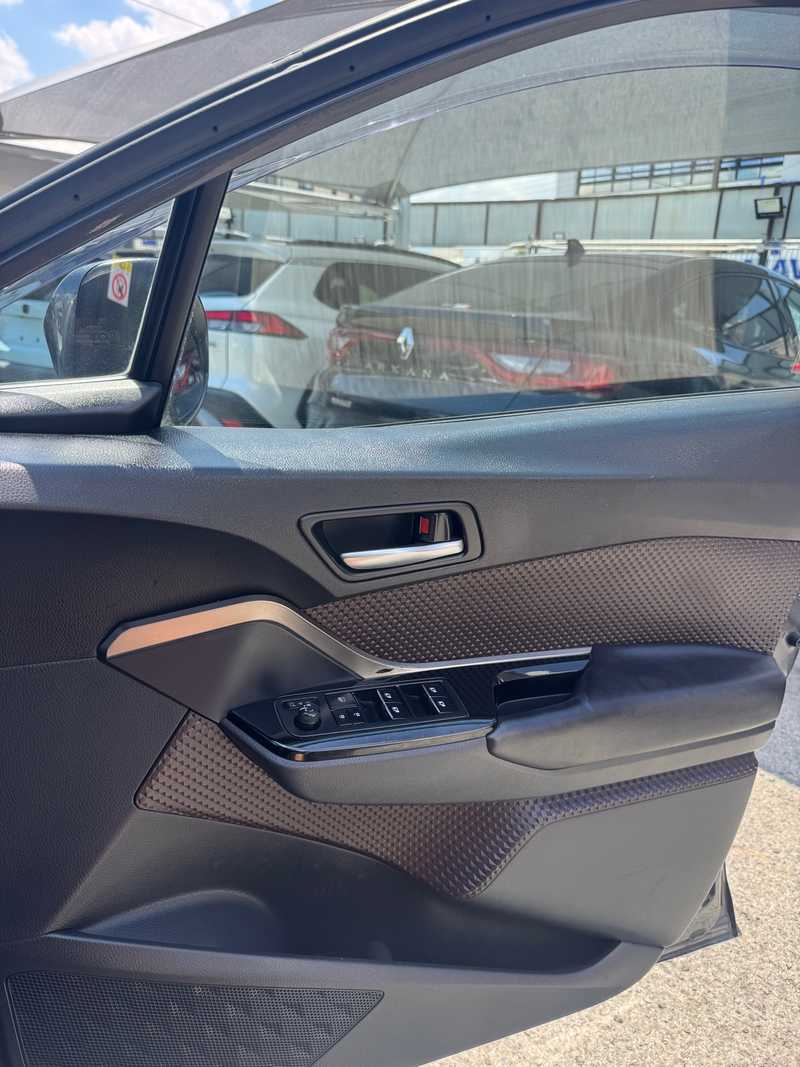 2017 Toyota C-HR 1,8L 2017 Cyprus