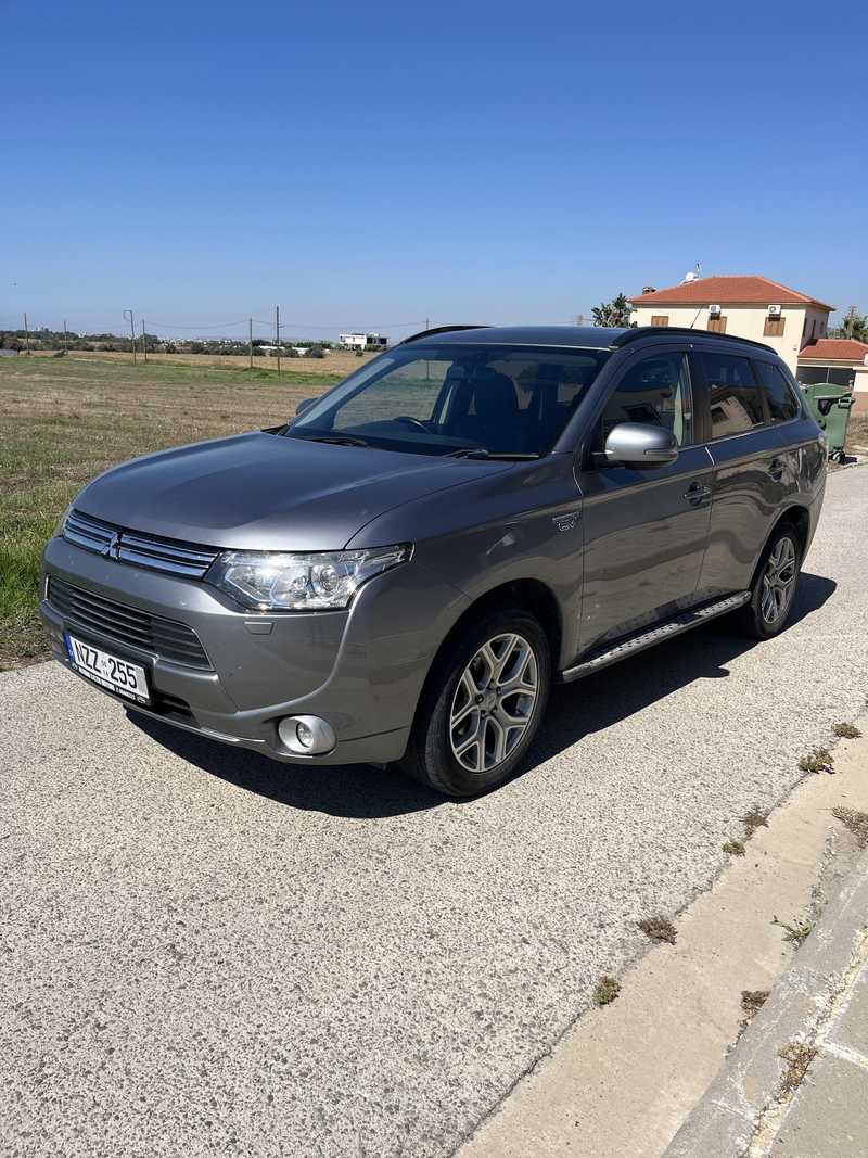 2014 Mitsubishi Outlander 2,0L 2014 Cyprus