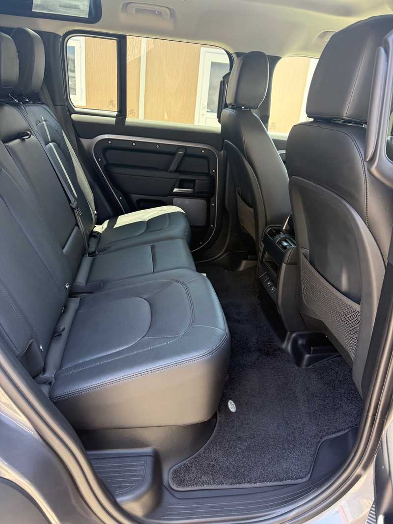 2024 Land Rover Defender 3,0L 2024 Cyprus