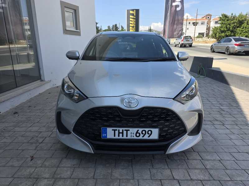 2024 Toyota Yaris 1,5L 2024 Cyprus