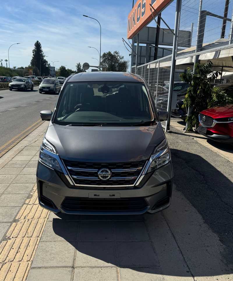 2022 Nissan Serena 2,0L 2022 Cyprus