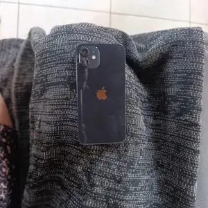 Iphone 12, Nicosia — Strovolos - Agios Vasileios