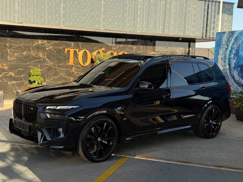 BMW X7M 4,4L 2023