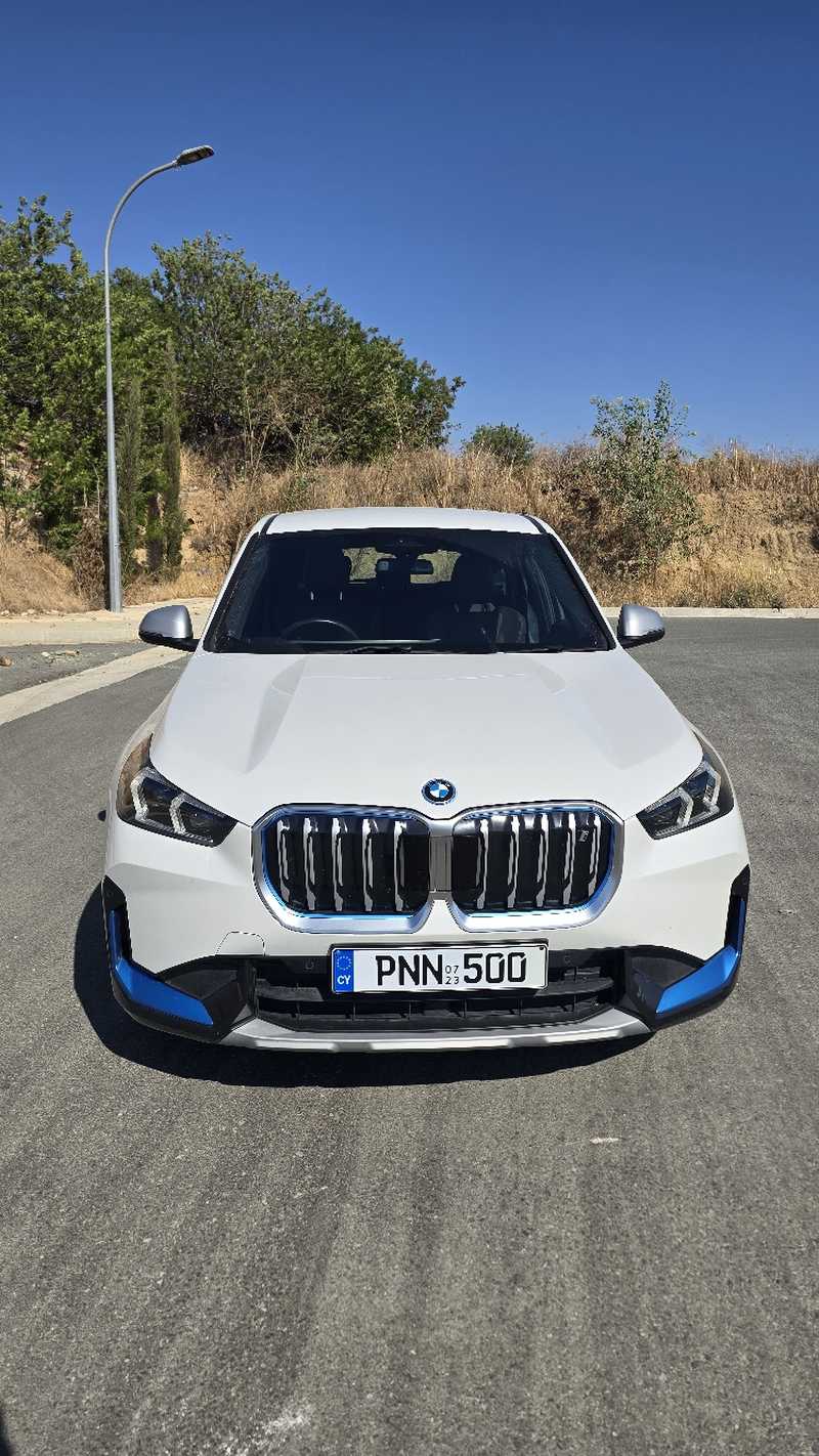 BMW iX1 Electric 2023