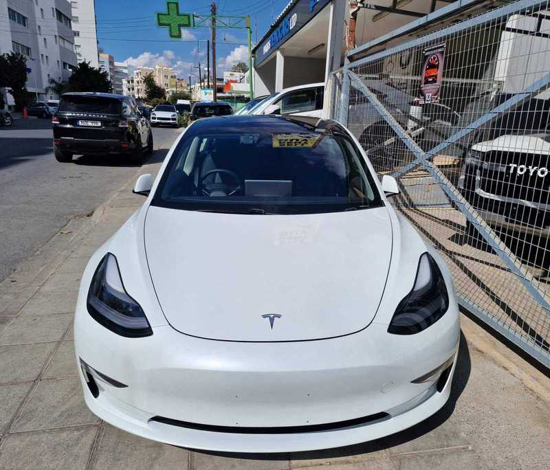 Tesla Model 3 Electric 2022
