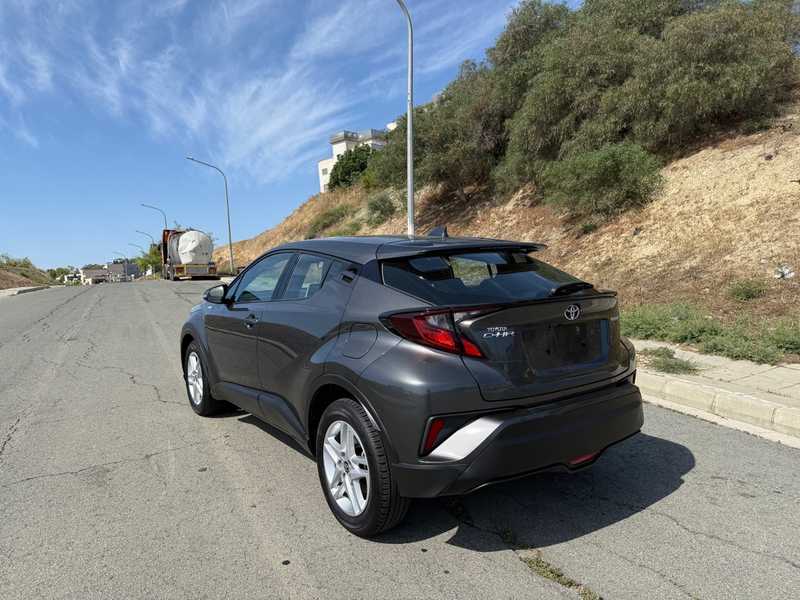 2021 Toyota C-HR 1,8L 2021 Cyprus