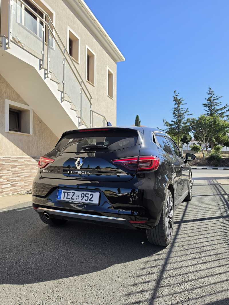 2022 Renault Clio 1,3L 2022 Cyprus