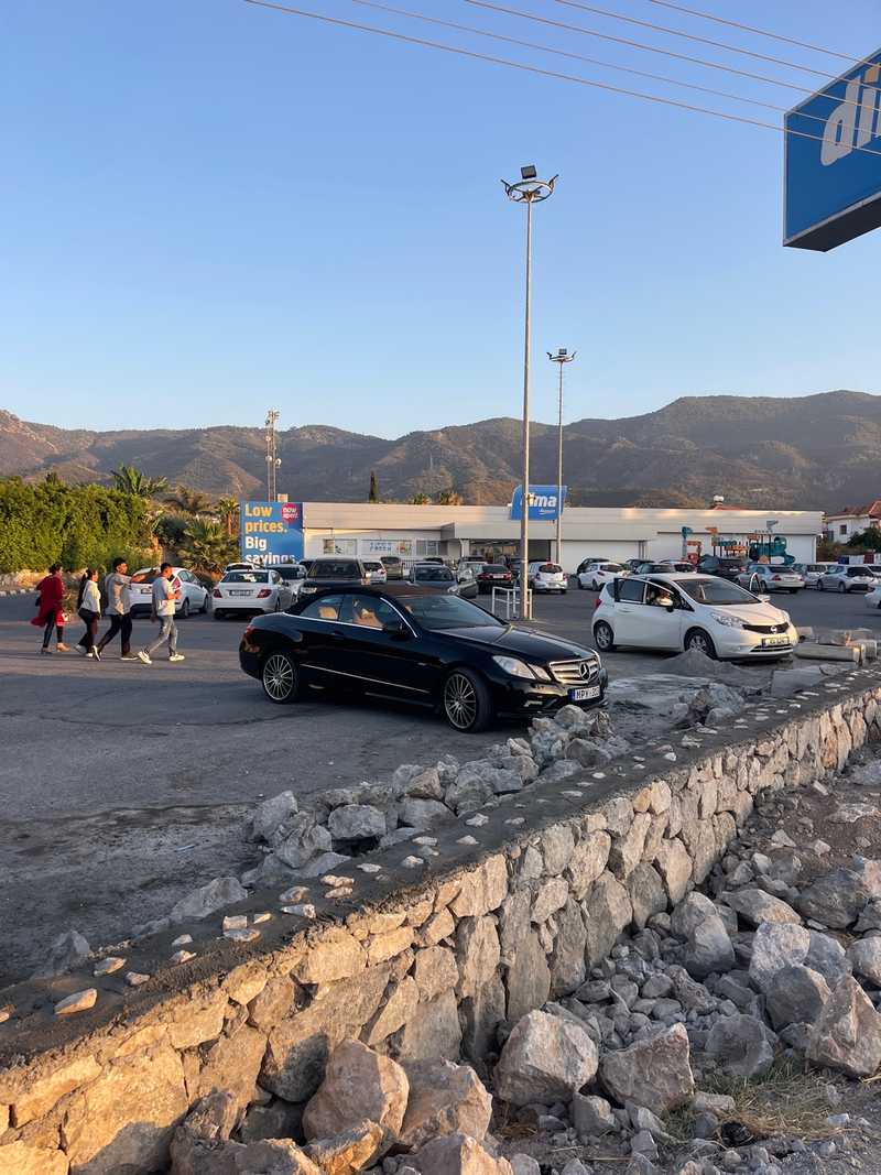2011 Mercedes-Benz E-Class 2,1L 2011 Cyprus