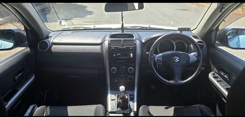 2007 Suzuki Escudo 2,0L 2007 Cyprus