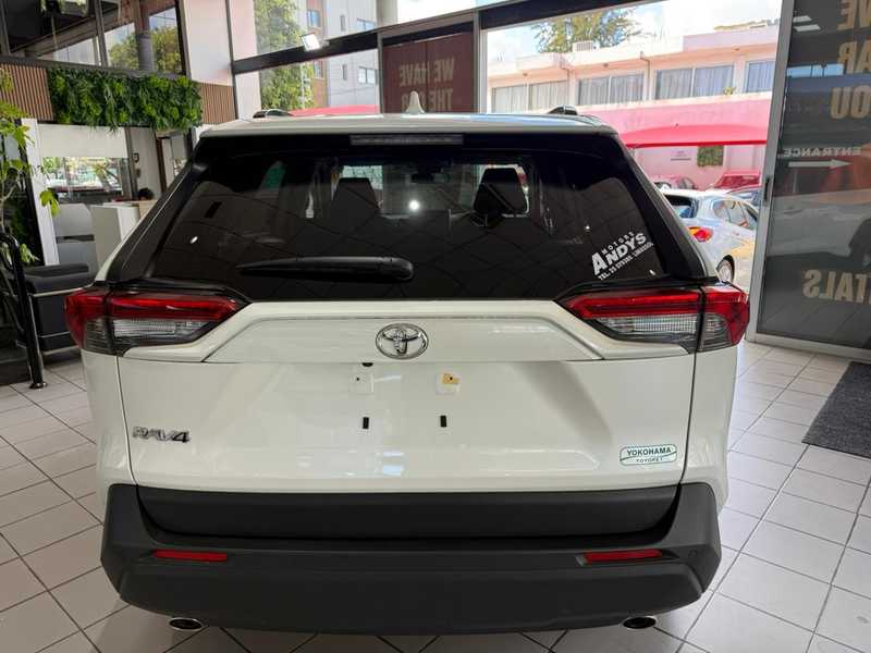 2022 Toyota RAV4 2,0L 2022 Cyprus