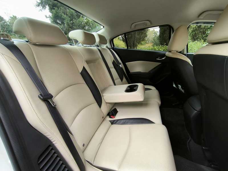 2014 Mazda Axela 2,0L 2014 Cyprus