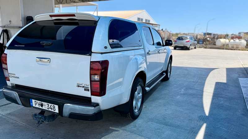 2015 Isuzu D-MAX 2,5L 2015 Cyprus
