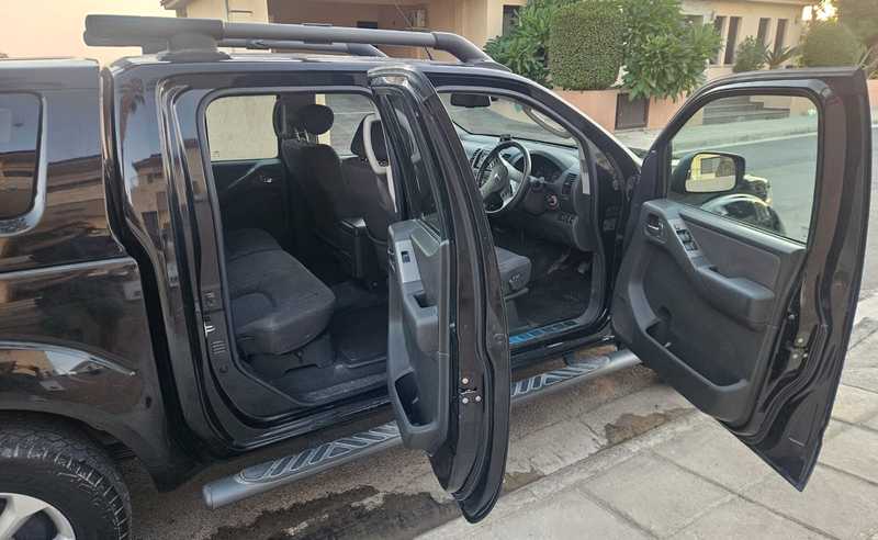 2010 Nissan Navara 2,5L 2010 Cyprus