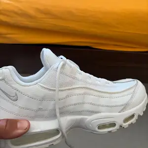 Air max 95, Επαρχία Λεμεσού — Λεμεσός - Αγία Φύλα