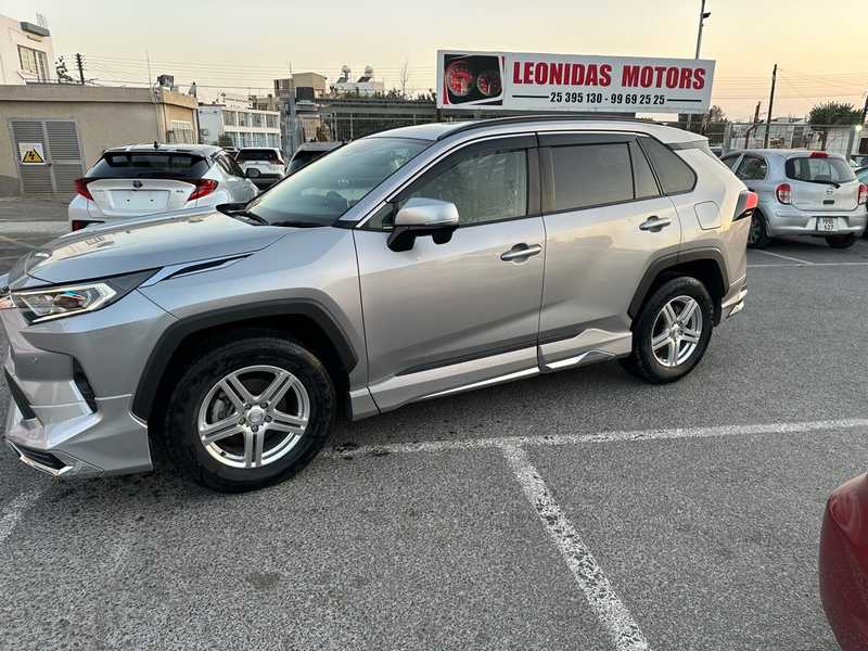 2020 Toyota RAV4 2,5L 2020 Cyprus