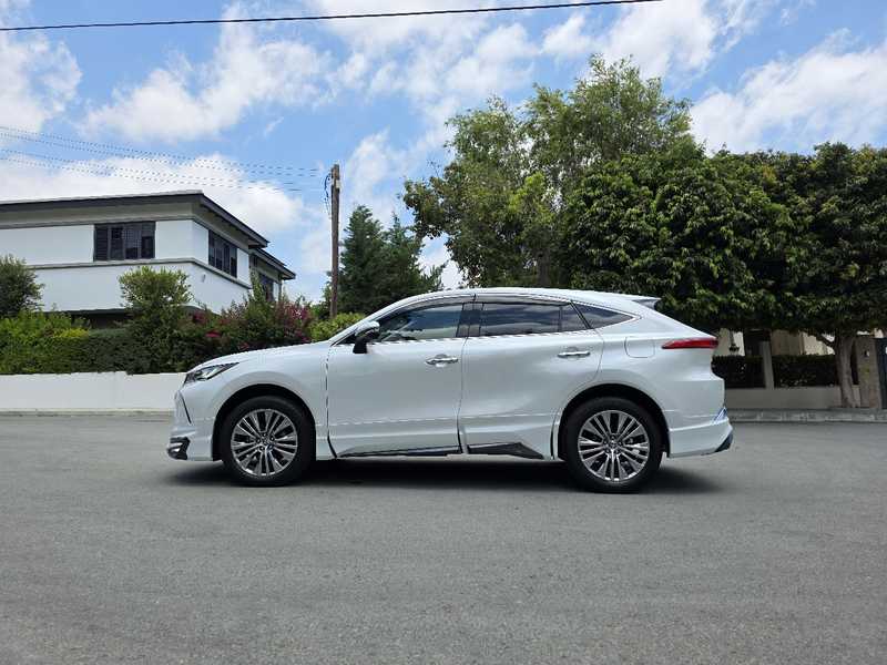2024 Toyota Harrier 2,5L 2024 Cyprus