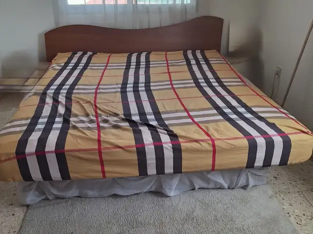 Bed & mattress, Limassol — Limassol - Omonia