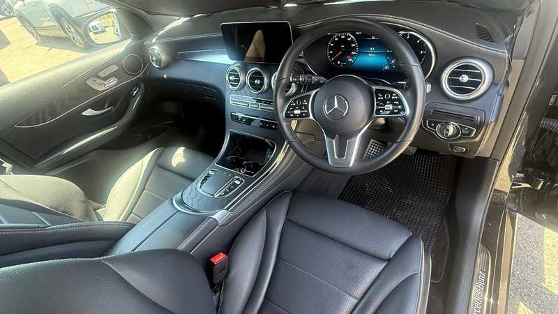 2021 Mercedes-Benz GLC-Class 2,0L 2021 Cyprus