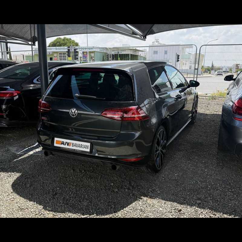 2015 Volkswagen Golf 2,0L 2015 Cyprus