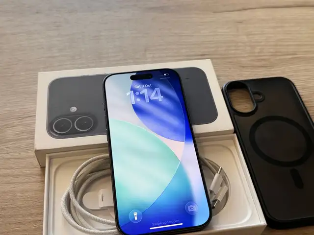 Iphone 17 256gb brand new condition battery health 94, Nicosia — Strovolos - Stavros