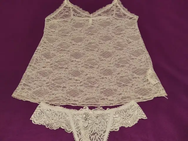 White underwear set, Επαρχία Λεμεσού — Άγιος Τύχων Τουριστική Περιοχή